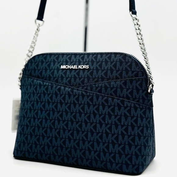Michael Kors Handbags - Michael Kors Medium Dome Jet Set Travel Xbody Bag Admiral Navy Blue